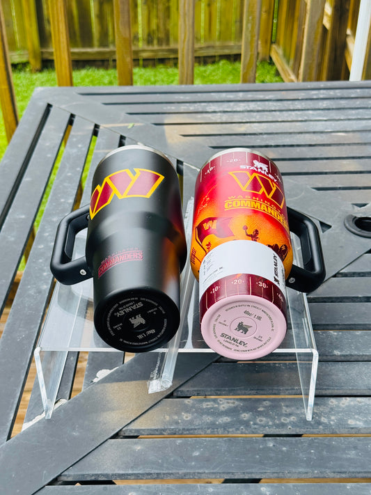 Washington 40 oz cup in two design choices