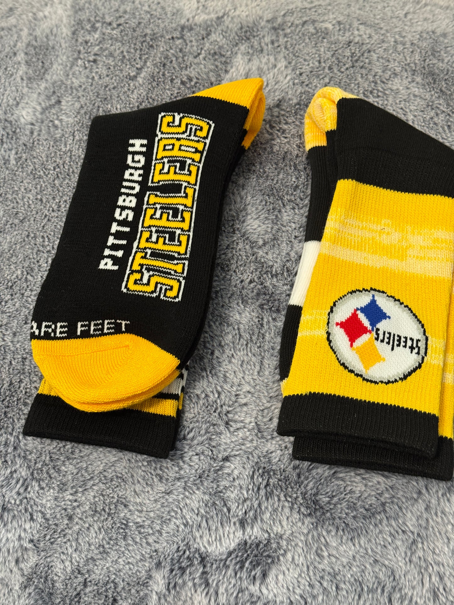 Football inspired socks - Pittsburgh
