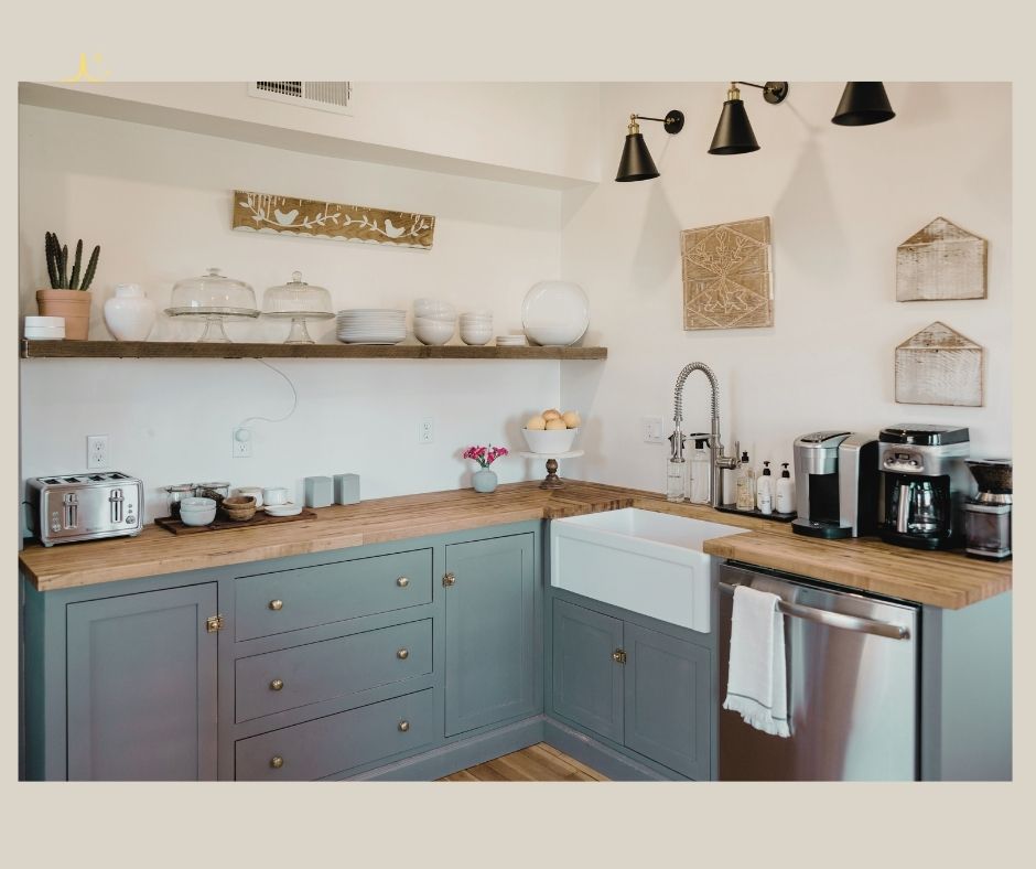 Kitchenware/Bar