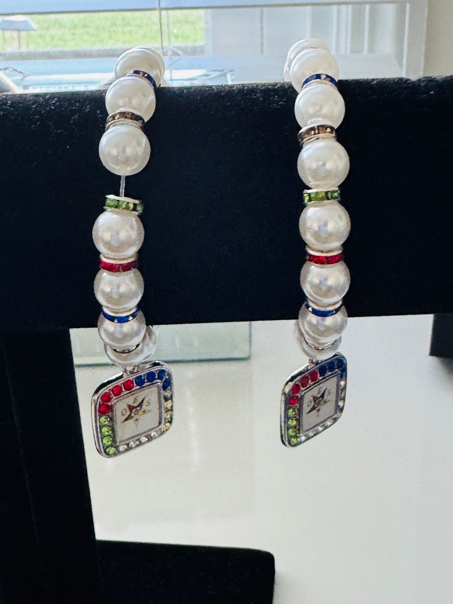 OES: Pearl Bracelet with OES color stones and star studded piece