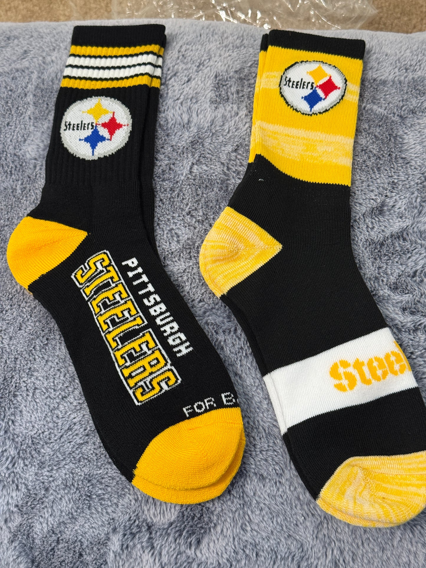 Football inspired socks - Pittsburgh