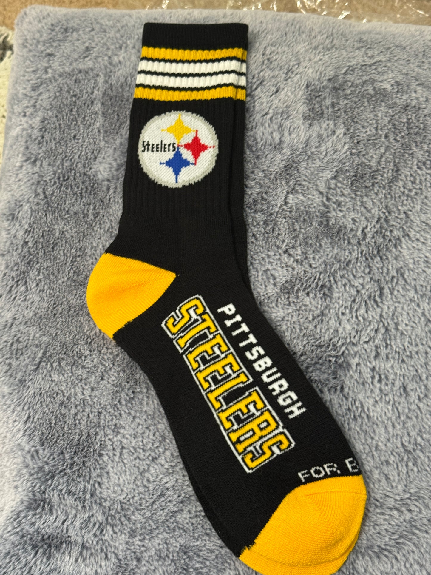 Football inspired socks - Pittsburgh